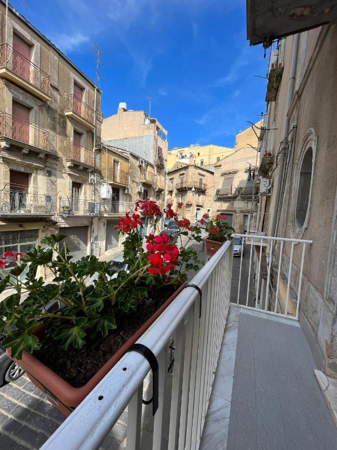 Ferienwohnung Casa Di Giovi Caltagirone Exterior foto