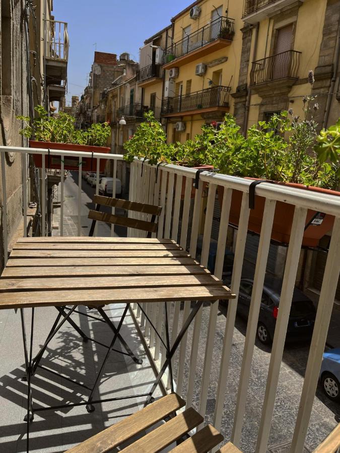 Ferienwohnung Casa Di Giovi Caltagirone Exterior foto